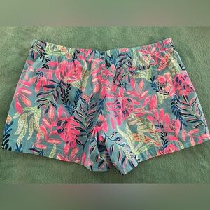 Lilly Pulitzer-5" Ocean View Pull On Short- Like New!!